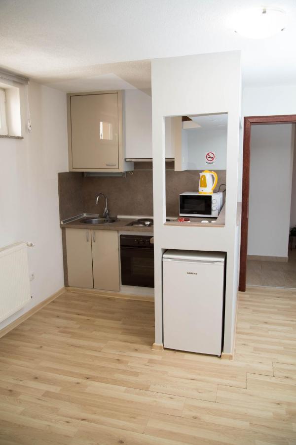 Apartmani Baotic Zupanja Exterior foto